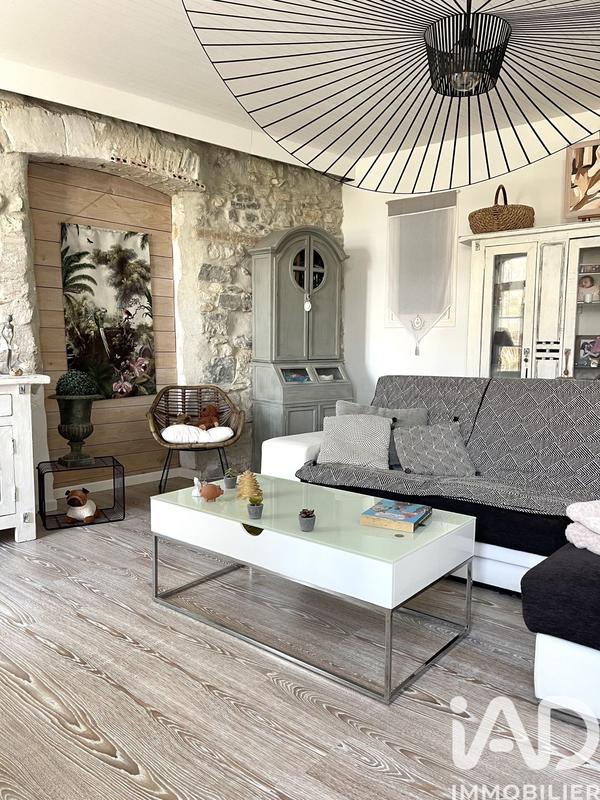 Appartement - 77 m² - 3 pièces