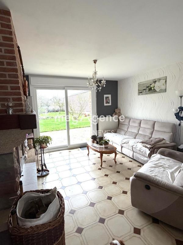 Maison - 122 m² - 8 pièces