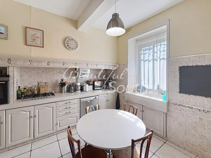 Maison de ville - 250 m² - 5 pièces