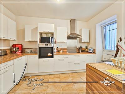 Maison - 147 m² - 6 pièces