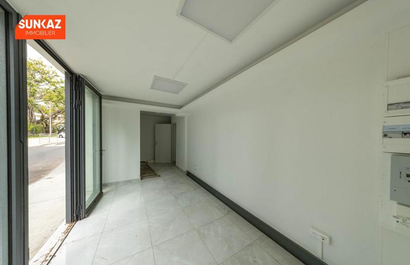 Local commercial - 18 m²