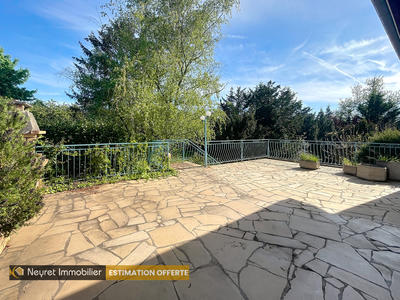 Maison - 130 m² - 6 pièces