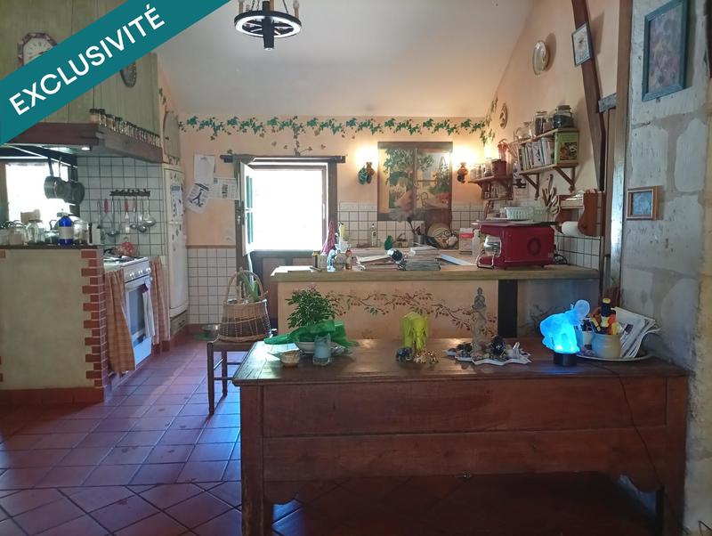 Maison - 248 m² - 9 pièces