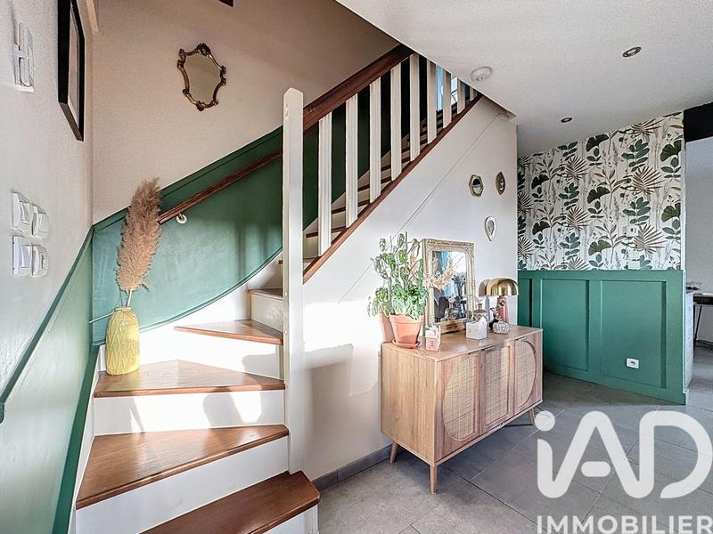 Maison - 137 m² - 6 pièces