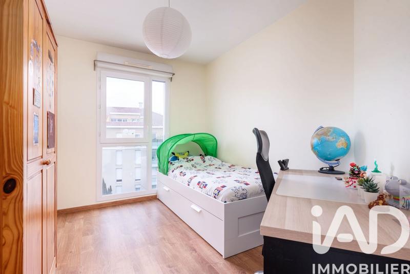 Appartement - 77 m² - 4 pièces