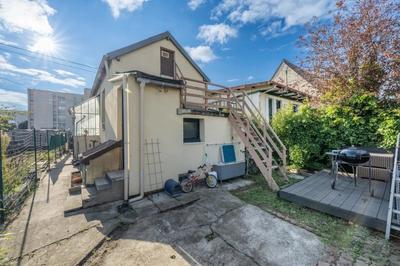 Maison - 70 m² - 5 pièces