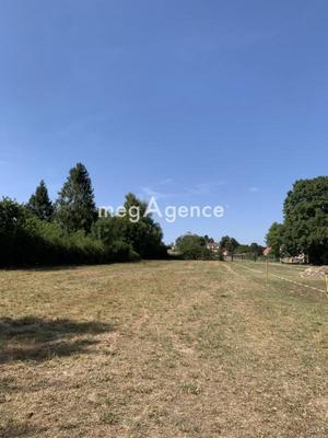 Terrain constructible - 1 711 m²