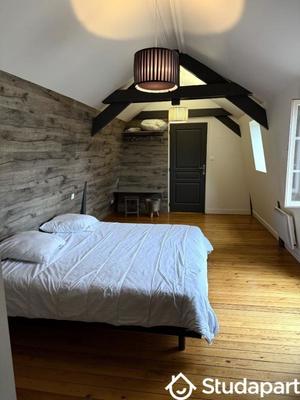 Chambre - 12 m² - 1 pièce