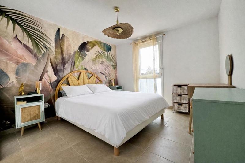 Appartement - 82 m² - 4 pièces