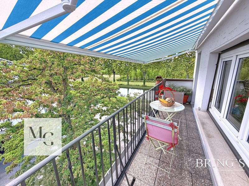 Appartement - 85 m² - 4 pièces