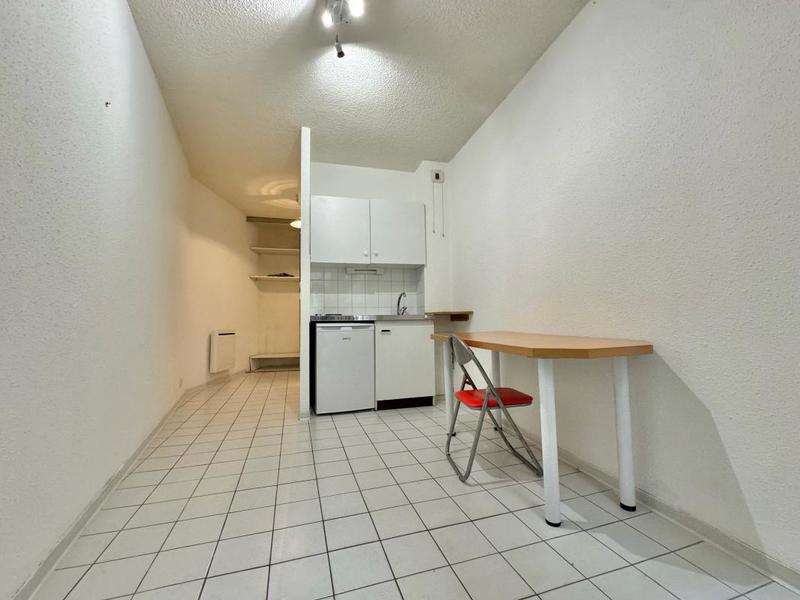 Appartement - 18 m² - 2 pièces