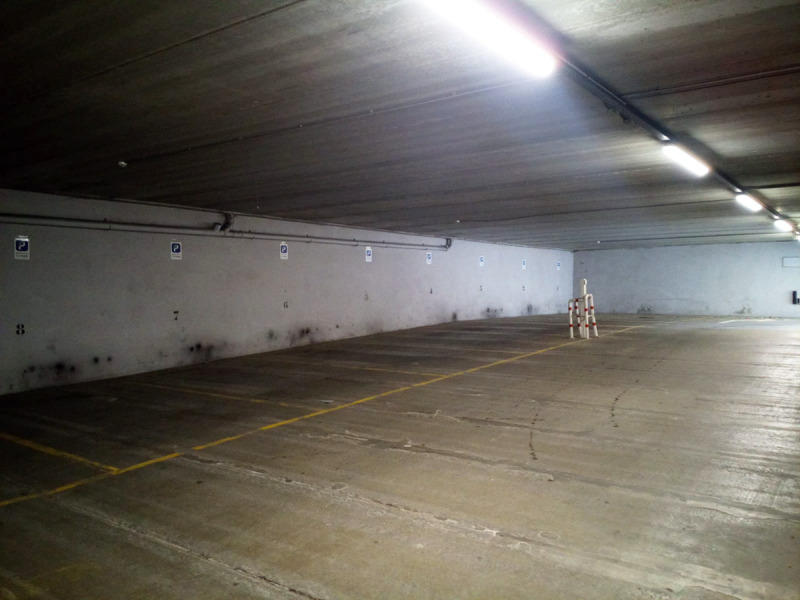 Parking - 10 m²