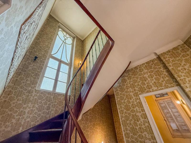 Maison - 160 m² - 4 pièces