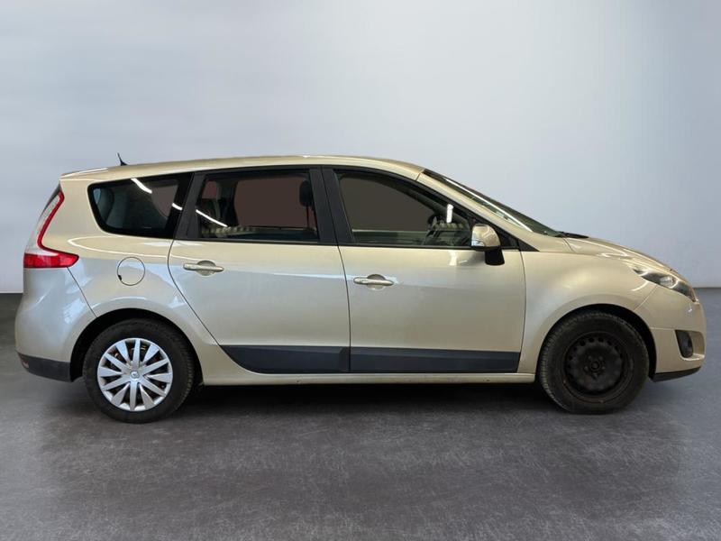 Renault Grand Scénic III dCi 130 Expression 7 pl