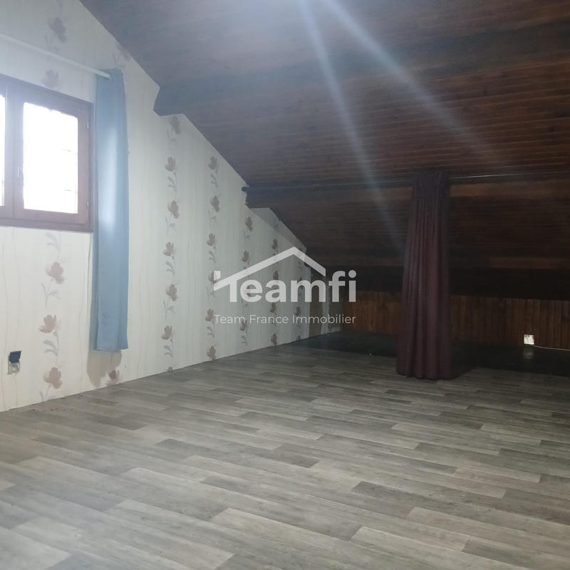 Maison - 134 m² - 7 pièces