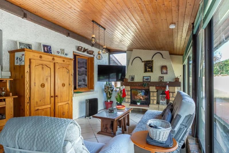 Maison - 188 m² - 8 pièces