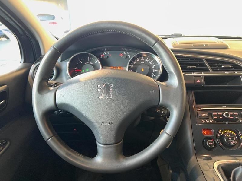 Peugeot 3008 Business 1.6 hdi 112ch fappack