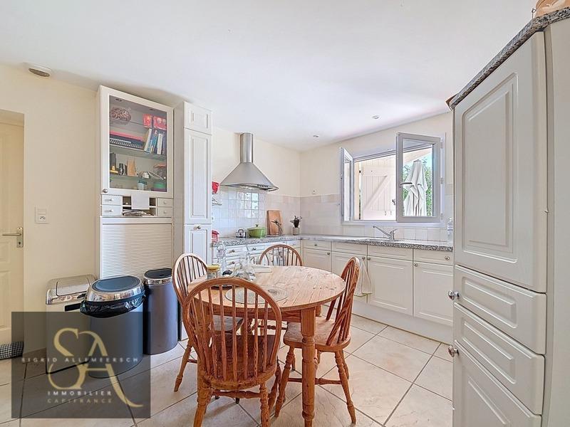 Maison - 159 m² - 6 pièces