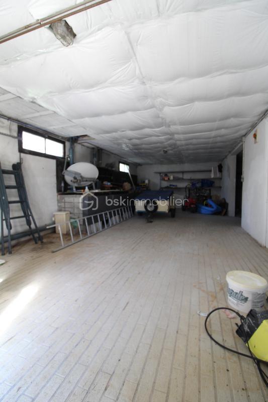 Pavillon - 150 m² - 8 pièces