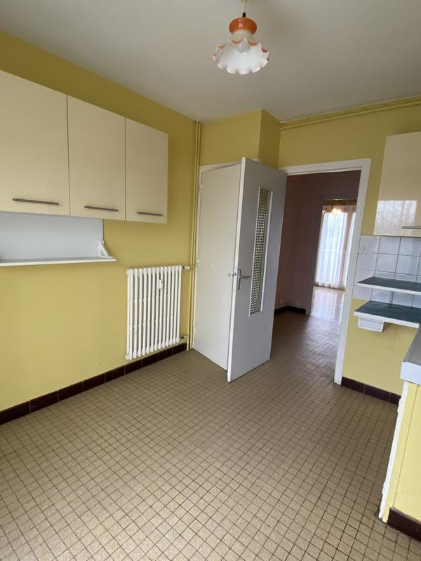 Appartement - 70 m² - 4 pièces