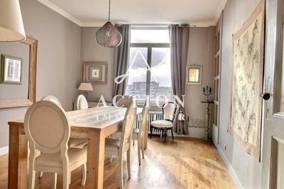 Appartement - 183 m² - 5 pièces