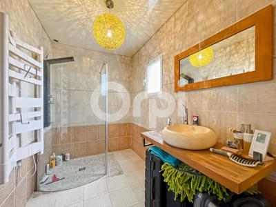 Maison - 133 m² - 4 pièces