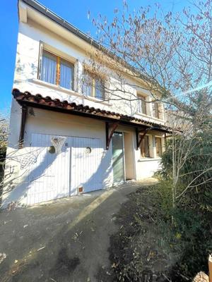 Villa - 95 m² - 5 pièces