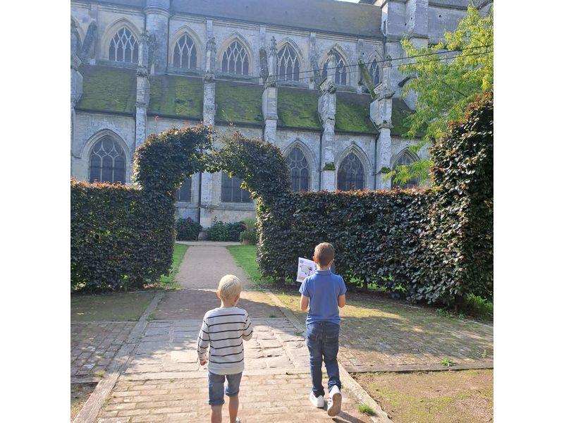 Les étonnants patrimoines - Découvre Pont-l'Évêque en t'amusant !