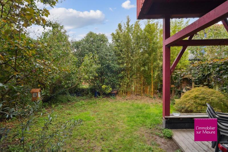 Maison - 210 m² - 6 pièces