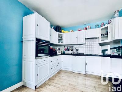 Maison - 104 m² - 5 pièces