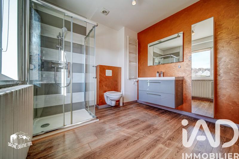 Maison - 167 m² - 6 pièces