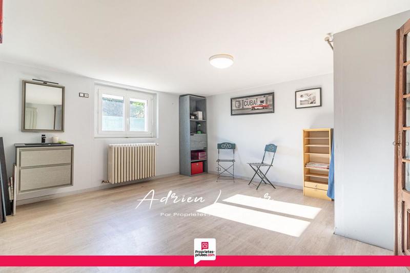 Maison - 98 m² - 6 pièces