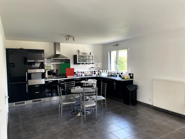 Pavillon - 136 m² - 6 pièces