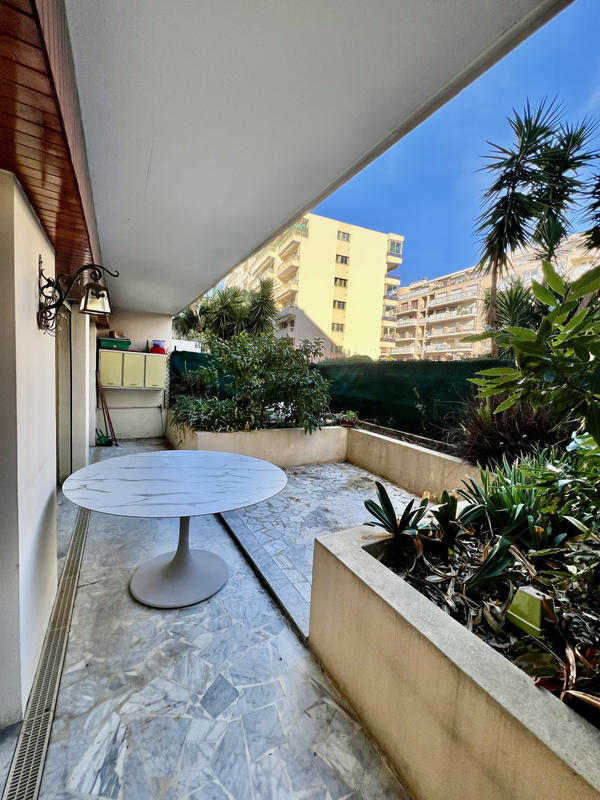 Appartement - 79 m² - 3 pièces