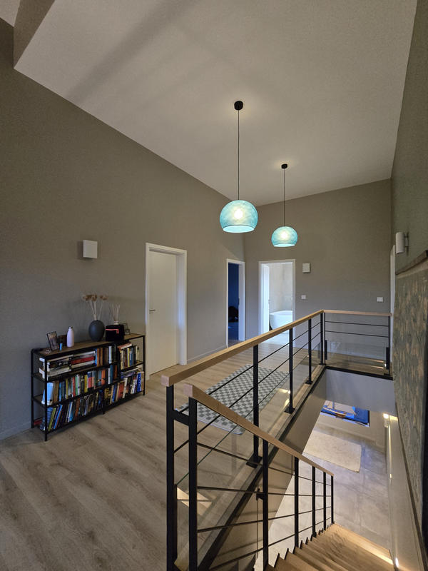 Maison - 255 m² - 8 pièces