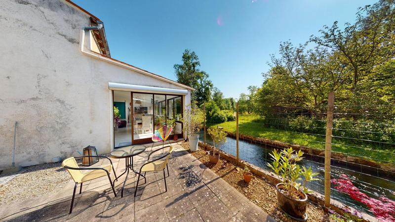 Maison - 265 m² - 7 pièces