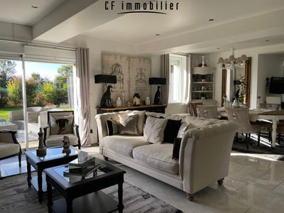 Maison - 145 m² - 5 pièces