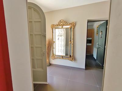 Maison - 210 m² - 5 pièces