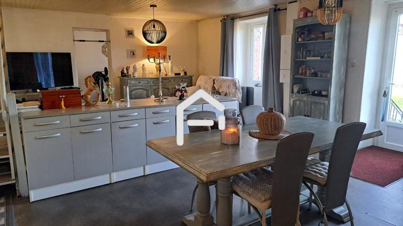 Maison - 155 m² - 7 pièces