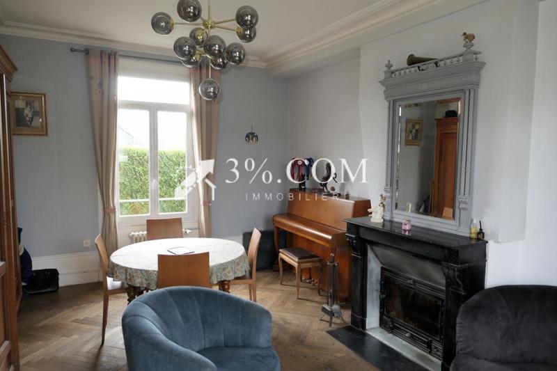 Maison - 143 m² - 6 pièces