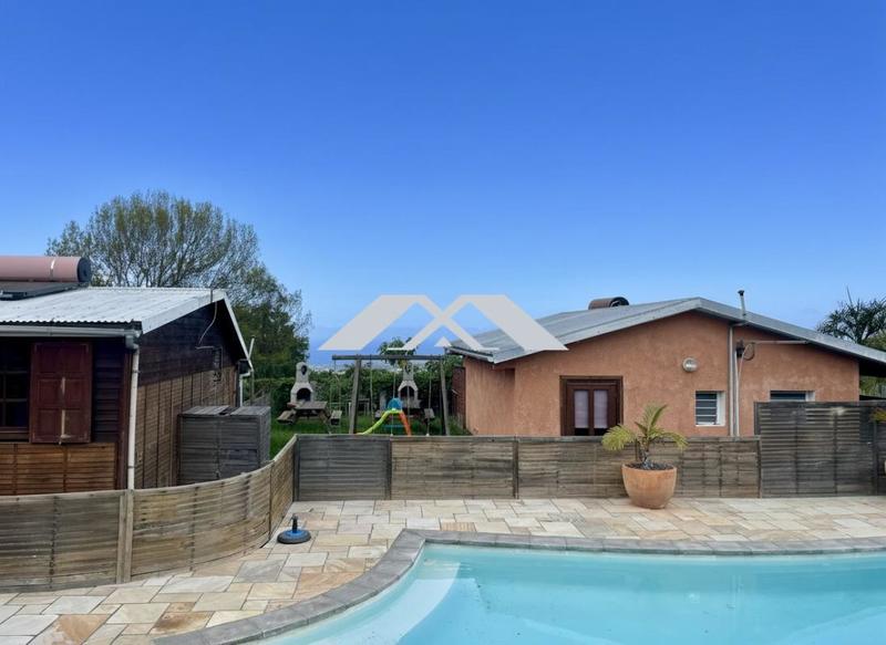 Maison - 185 m² - 11 pièces