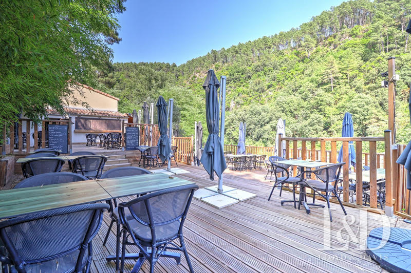 Local commercial - 300 m²