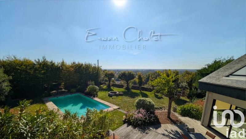 Maison de maîtres - 261 m² - 8 pièces
