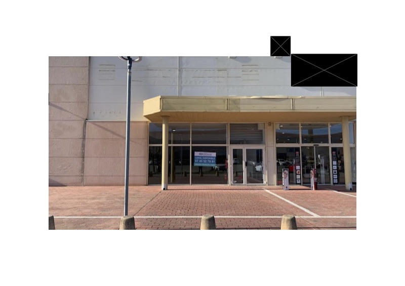 Local commercial - 472 m²