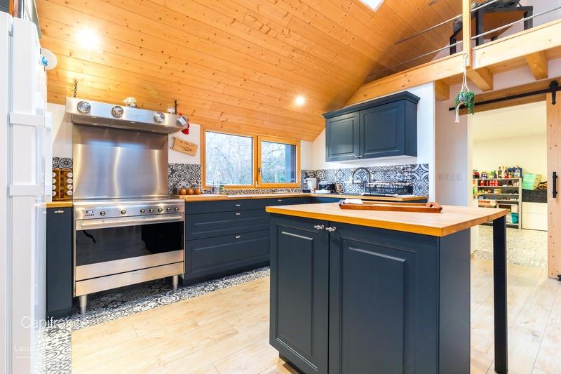 Maison - 228 m² - 7 pièces