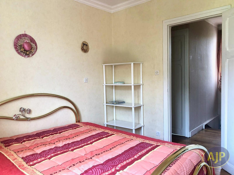 Maison - 122 m² - 6 pièces