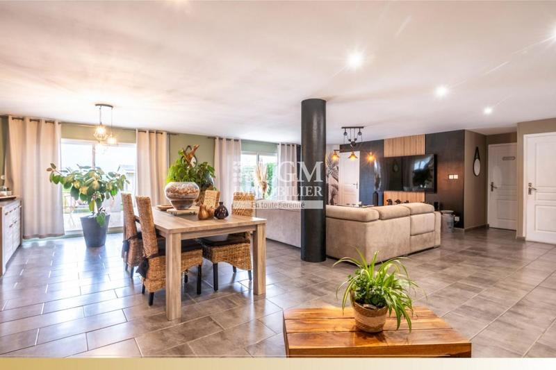 Maison - 152 m² - 5 pièces