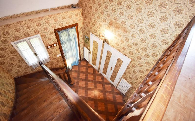 Maison - 183 m² - 9 pièces