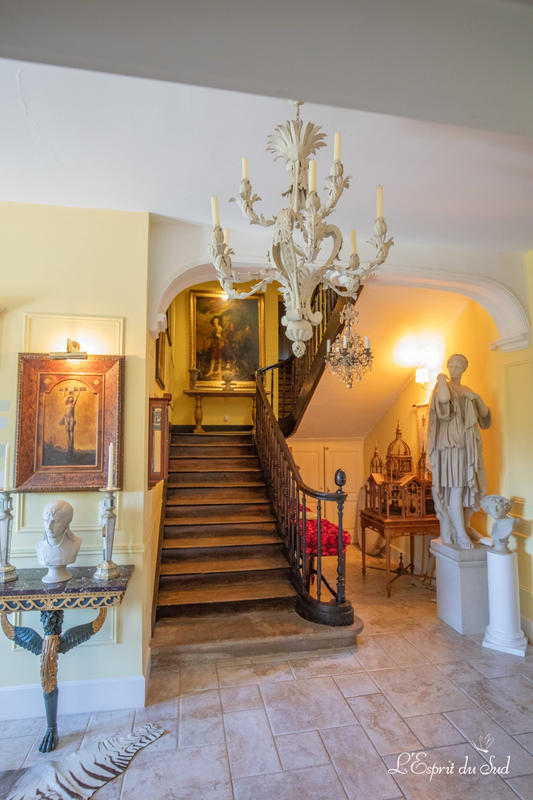 Maison - 724 m² - 18 pièces