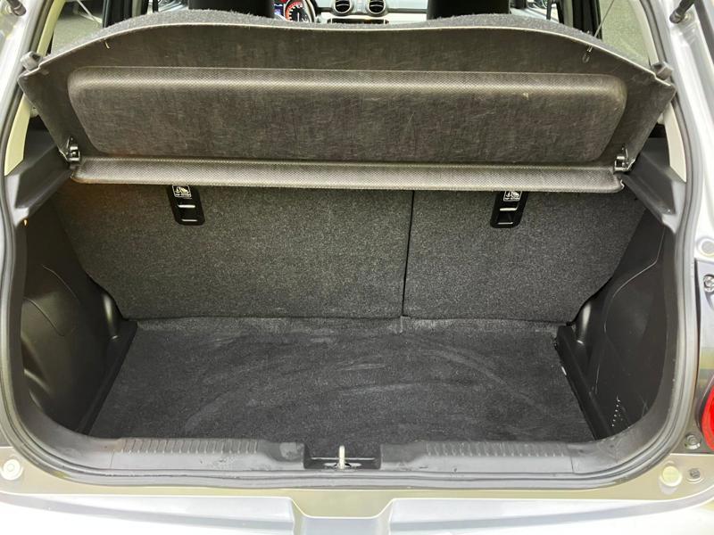 Suzuki Swift 1.2 90 Avantage Leds Gps Caméra Carplay Acc Sièges